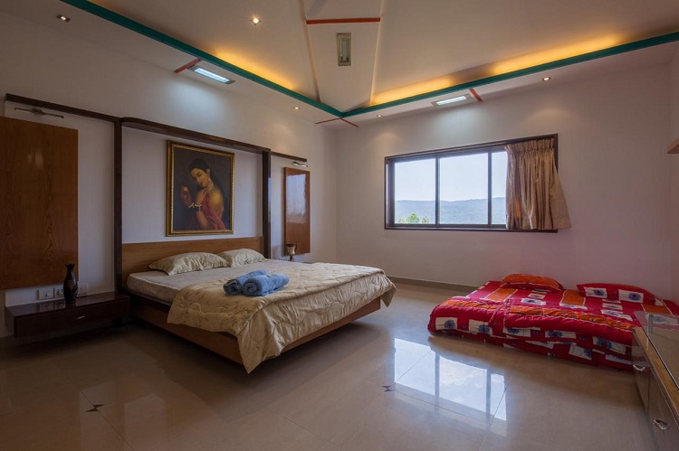 7 BHK - Neha G Bungalow in Panchgani