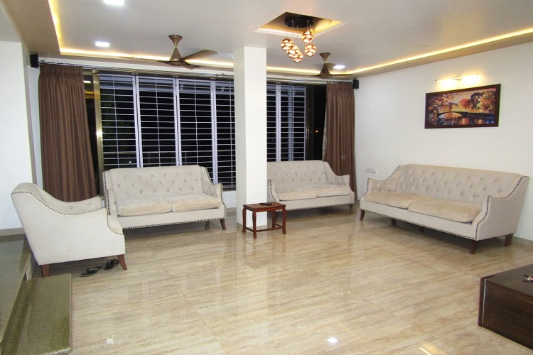 4 BHK - NEHA PART Bungalow in panchgani